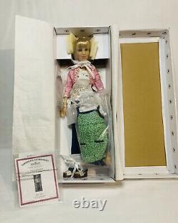 AshtonDrake Galleries-Hannah Montana Doll. Rare