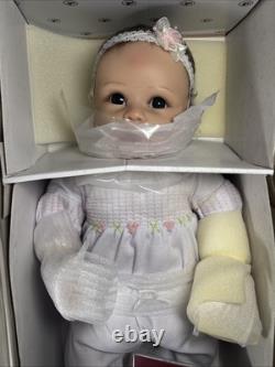 Authentic Ashton Drake Olivia's Gentle Touch Limited Edition Collectible NEW