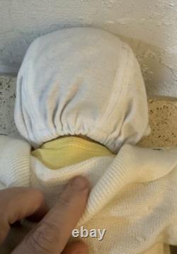 Baby Doll Ashton Drake DAISY Bonnet So Truly Real Life Like Weighted With Box