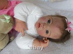 DARLING Reborn Doll = Ashton Drake Reborn Baby GIRL