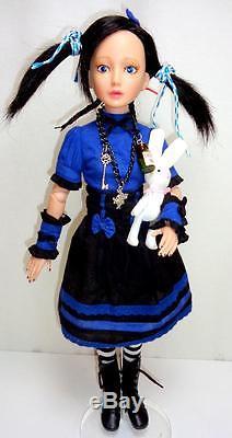 Delilah Noir DARK ALICE in Wonderland 16 Doll Ashton Drake + White Rabbit
