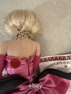 Diamonds Are A Girl's Best Friend Marilyn Monroe Doll Ashton-drake No Business