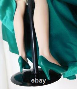 Diana Princess of Wales Ashton Drake Tomescu doll 1998 Green Portrait gown 20