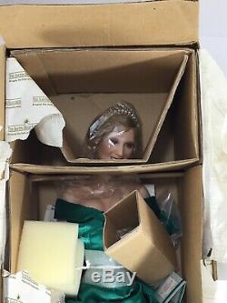 Diana Princess of Wales in Royal portrait limited edition doll Ashton Drake COA