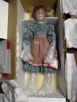 Dianna Effner's Classic Collection Willow Doll Ashton Drake New In Box freckles