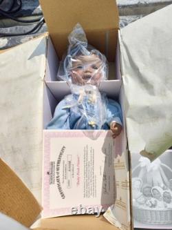 Elke hutchens/Ashton Drake 60+ Doll Lot