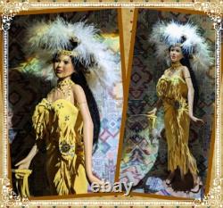 HEALING CRYSTALS OF THE MEDICINE WOMAN N. Amer Porcelain Doll -Cindy McClure Yr