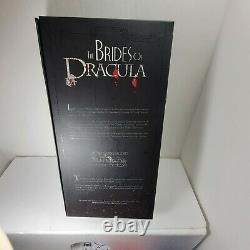 Integrity Toys 2010 The Brides of Dracula Couture Fantasy Mina Ashton Drake