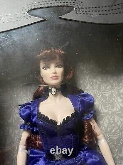 Integrity toys dolls Draculas Brides Mina And Lucy (ashton Drake Dolls) Kensia