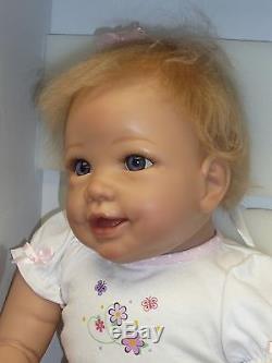 Isabella's First Steps Interactive Walking Baby Doll Ashton Drake Works! Sweet