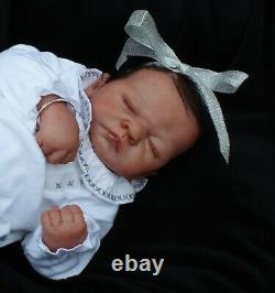 Lillbees stunning lifelike reborn baby girl from rare alex Ashton drake l webb