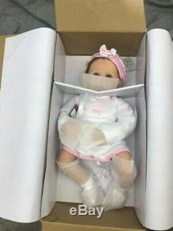 Linda Murray Worth The Wait Poseable Weighted Baby Doll Ashton-Drake Series ASIS
