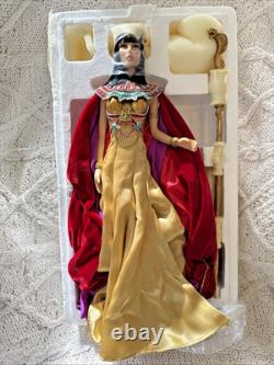 MIB Ashton Drake Cleopatra Queen Of The Nile Egyptian Egypt Porcelain Doll