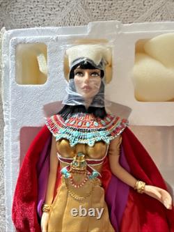 MIB Ashton Drake Cleopatra Queen Of The Nile Egyptian Egypt Porcelain Doll