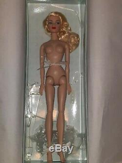 Madra Gene Jonquille Doll nude with hair down