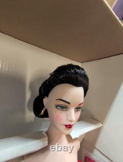 Madra Lord Scarlet Temptress Red Eyebrow 76410 NRFB LE 1250 Gene Marshall 2001