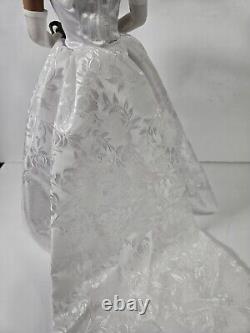 Michelle Obama Commemorative Bride Doll Ashton Drake Galleries COA Number 0167