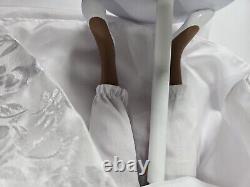 Michelle Obama Commemorative Bride Doll Ashton Drake Galleries COA Number 0167