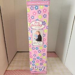 Mrs. Beasley Talking Doll by The Ashton-Drake Galleries (NEW in Box) With