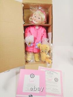 NEW Ashton Drake doll Lexi with Tweety Bird Set Wain Wain Go Away MINT worn box