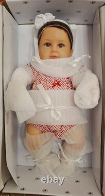 NIB Ashton-Drake Galleries Ava Elise 4th Annual Photo Contest Winner