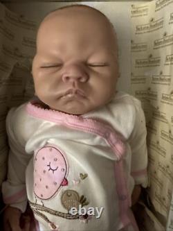 NIB Ashton Drake So Truly Real Welcome Home Baby Emily Doll Linda Webb Newborn
