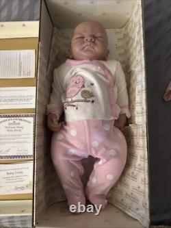 NIB Ashton Drake So Truly Real Welcome Home Baby Emily Doll Linda Webb Newborn