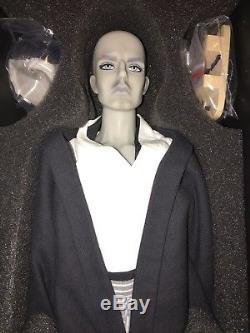 NRFB Jamieshow 16 resin Male Convention 2017 East Meets West Grey Trent
