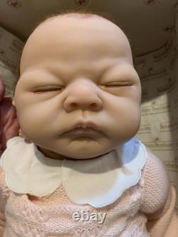 New Ashton Drake So Truly Real Welcome Home Baby Emily Doll Linda Webb Newborn