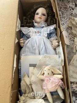New In Box Ashton Drake Gwendolyn Porcelain Doll Bunny COA Stand attic Smell