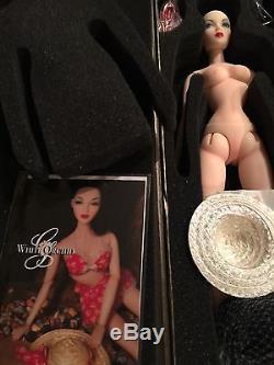New NRFB Resin Jamieshow White Orchid Gene Doll HTF Sold Out
