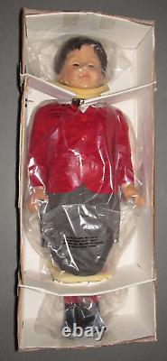 Peter Playpal Ashton Drake 37 Vinyl Doll Original School Boy Outfit Box