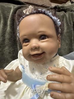 Precious In Pearls Aa / Multi 21 Ashton Drake 30th Anniversary Baby Doll