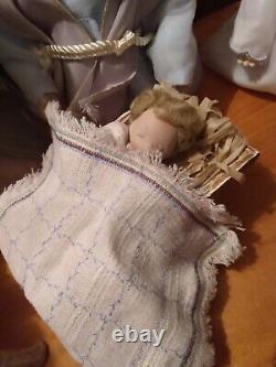 Precious Moments Ashton Drake Galleries Nativity Lot Of 4 dolls & Baby Jesus