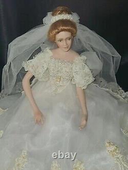RARE. ANJELICA By Cindy McClure Ashton Drakes Porcelain Bride Doll MINT/BOX