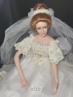 RARE. ANJELICA By Cindy McClure Ashton Drakes Porcelain Bride Doll MINT/BOX