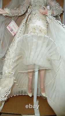 RARE Ashton Drake Cindy McClure Caroline doll, 18, Stunning