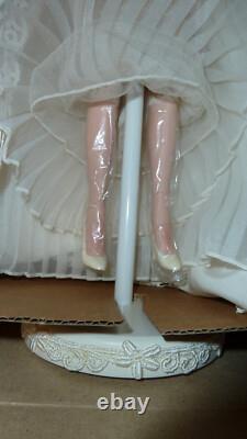 RARE Ashton Drake Cindy McClure Caroline doll, 18, Stunning