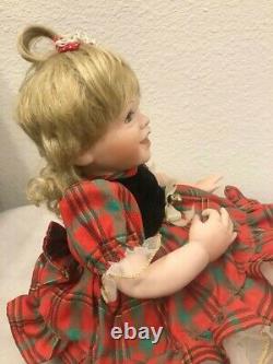 RARE VIntage, 1978' Ashton Drake Baby Doll, Baby's 1st Christmas Collectible