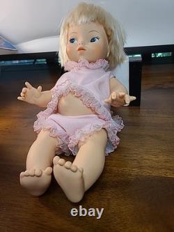 RARE Vintage Ashton Drake 2002 Bewitched Tabatha Doll Original Clothes