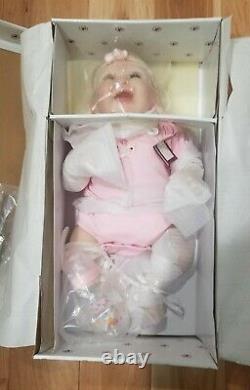 RETIRED! NWT! NRFB! Ashton Drake Galleries Tippy Toes -So Truly Real -Vinyl Doll