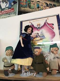 Rare Ashton Drake Galleries (Snow White And The Seven Dwarfs) Porcelain Dolls
