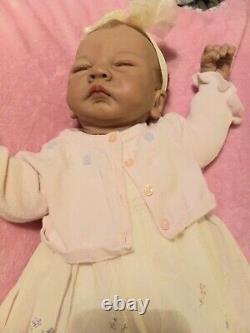 Reborn Doll Reborn Emily Hand Rooted Hair Magnetic Paci Comes With Pauline Doll