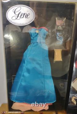 Six (6) Ashton Drake GENE Boxed OUTFITS Crimson Sun, Cresendo, Gold Sensation A4 Six (6) Ashton Drake GENE Boxed OUTFITS Crimson Sun, Cresendo, Gold Sensation A4