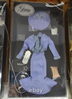 Six (6) Ashton Drake GENE Boxed OUTFITS Crimson Sun, Cresendo, Gold Sensation A4 Six (6) Ashton Drake GENE Boxed OUTFITS Crimson Sun, Cresendo, Gold Sensation A4