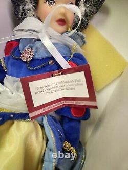 Snow White /Royal Disney/ Ashton-Drake Galleries Doll. NEW WithCOA (RETIRED)