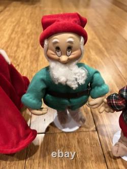 Snow White and the Seven Dwarfs Complete Set of 8 Ashton-Drake Porcelain Dolls