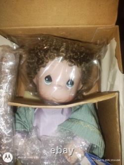 THE HOLY FAMILY #92401 Ashton Drake Precious Moments COME LET US ADORE HIM NIB