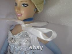 The Ashton-Drake Galleries Cinderella Sparkling Beauty Doll In-Box Pre-Loved