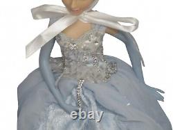 The Ashton-Drake Galleries Cinderella Sparkling Beauty Doll In-Box Pre-Loved